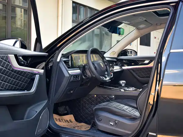 Hongqi HS5 2020
