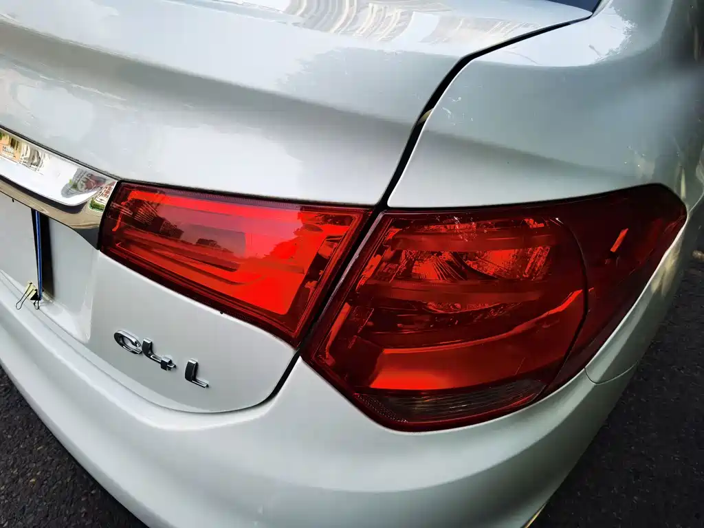 Citroën C4L 2014 — фото 9