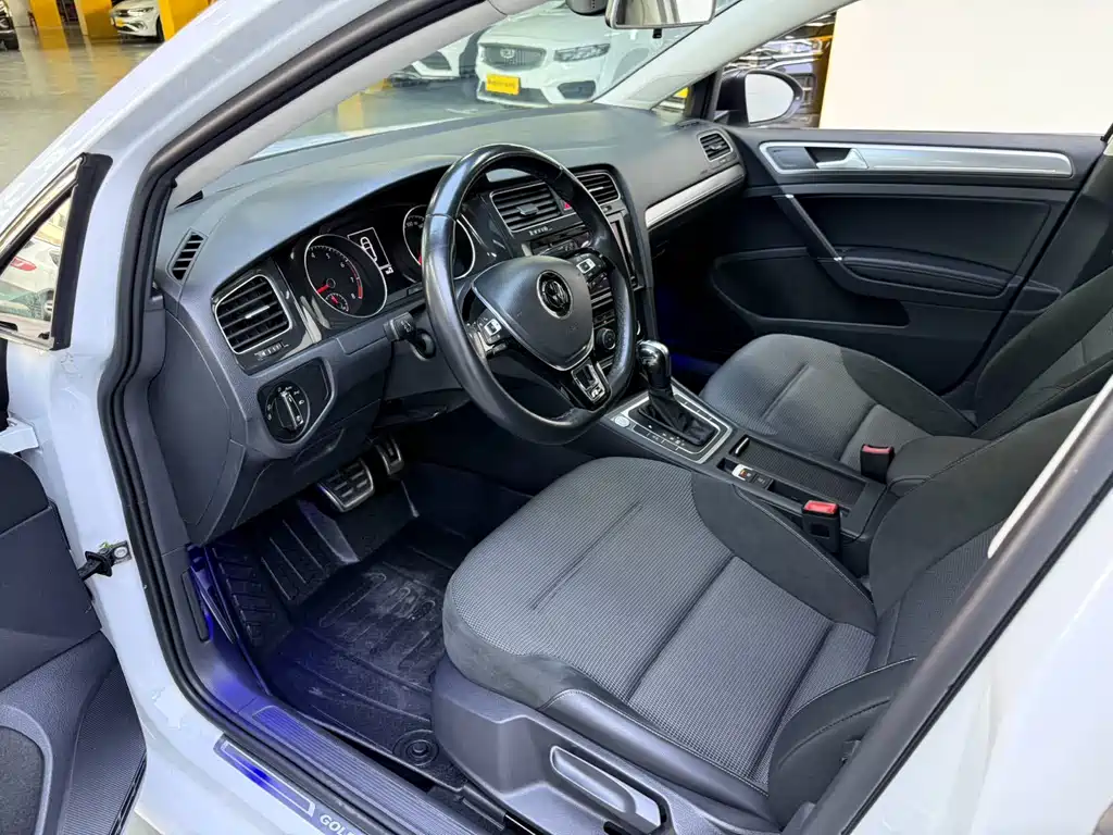 Volkswagen Golf 2019