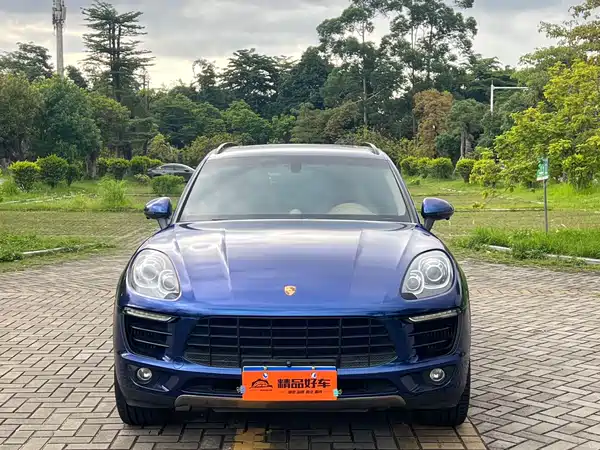 Porsche Macan 2016