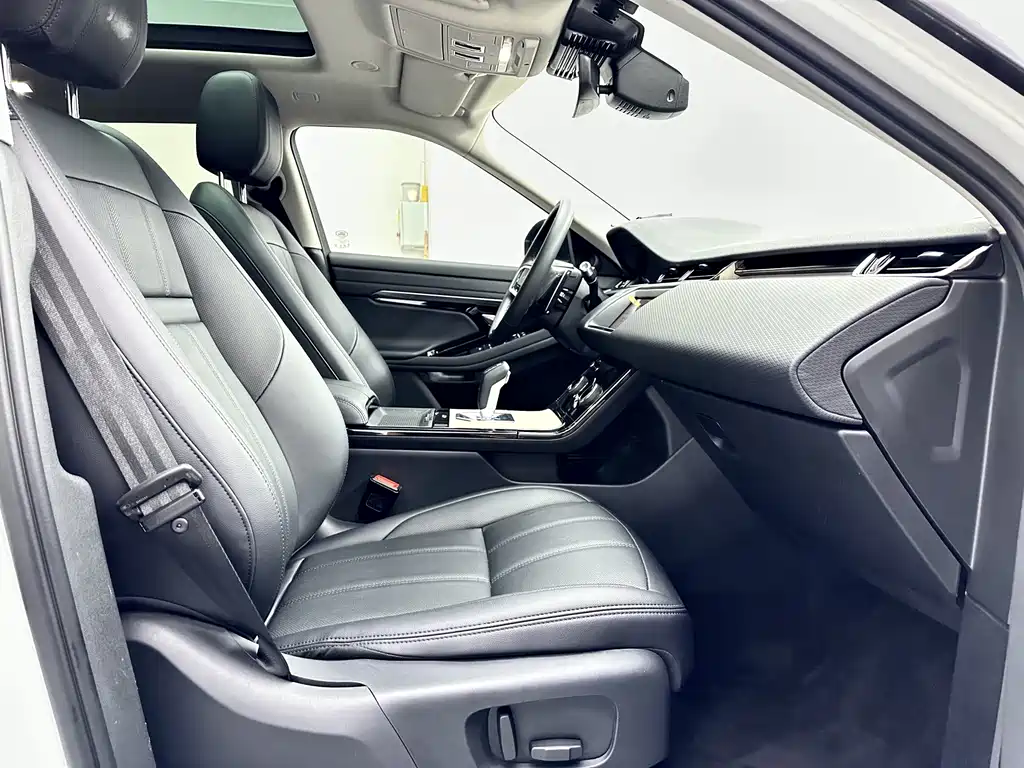 Land Rover Range Rover Evoque 2022 — фото 12