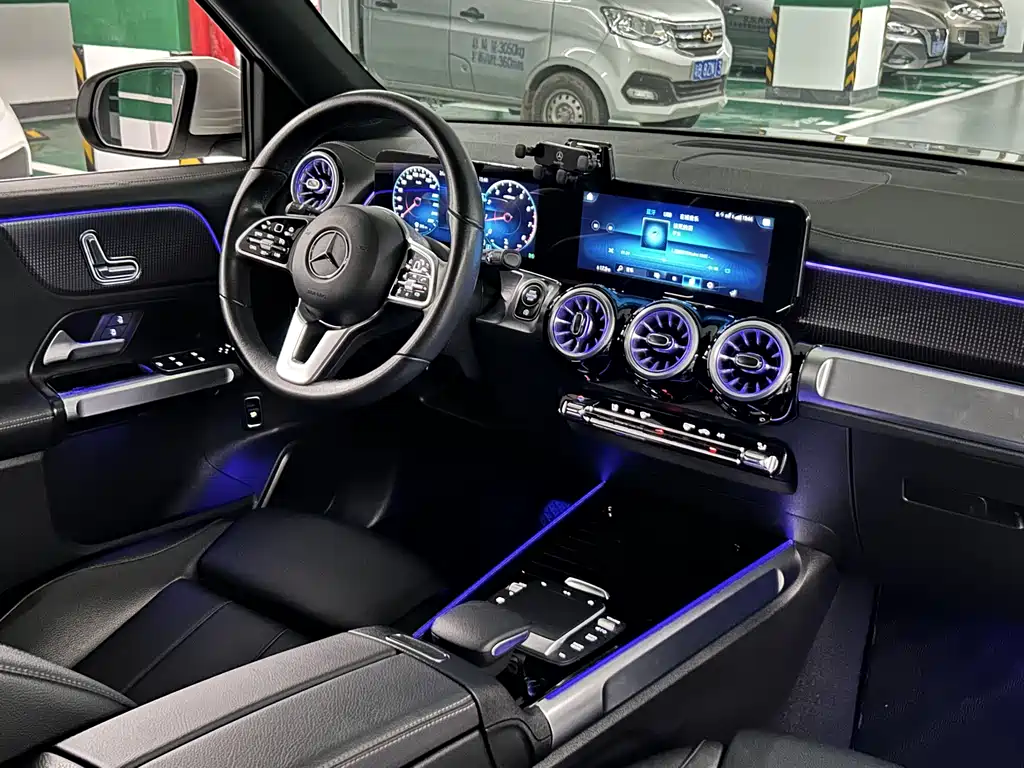 Mercedes-Benz GLB 2022 — фото 13