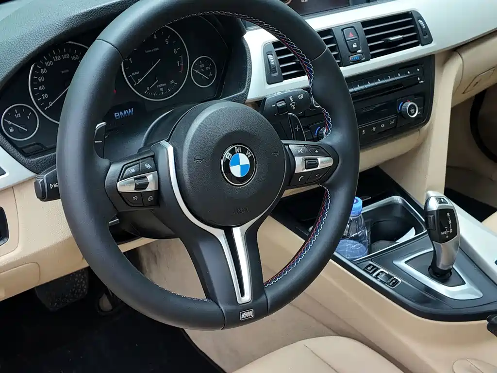 BMW 3 Series 2014 — фото 22