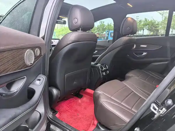 Mercedes-Benz GLC 2021