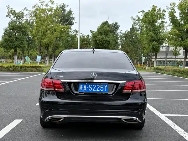 Mercedes-Benz E-Class 2014