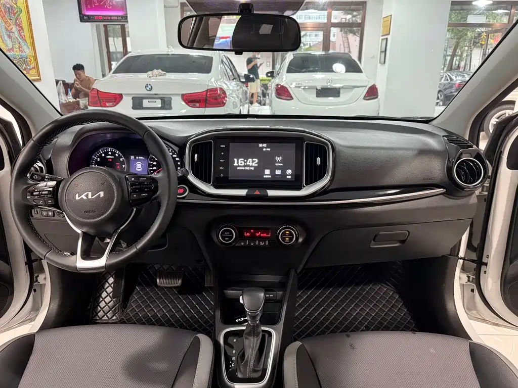 Kia KX1 2023 — фото 8