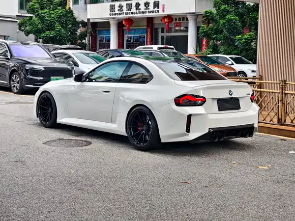 BMW M2 2023