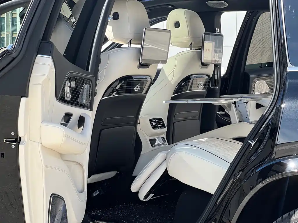 Mercedes-Benz GLS 2024