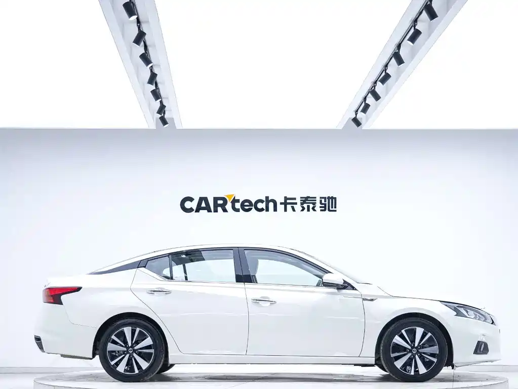 Nissan Teana 2021 — фото 6