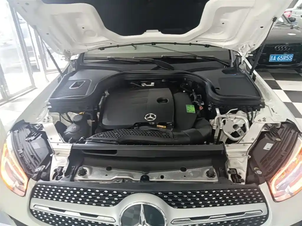 Mercedes-Benz GLC 2020 — фото 20