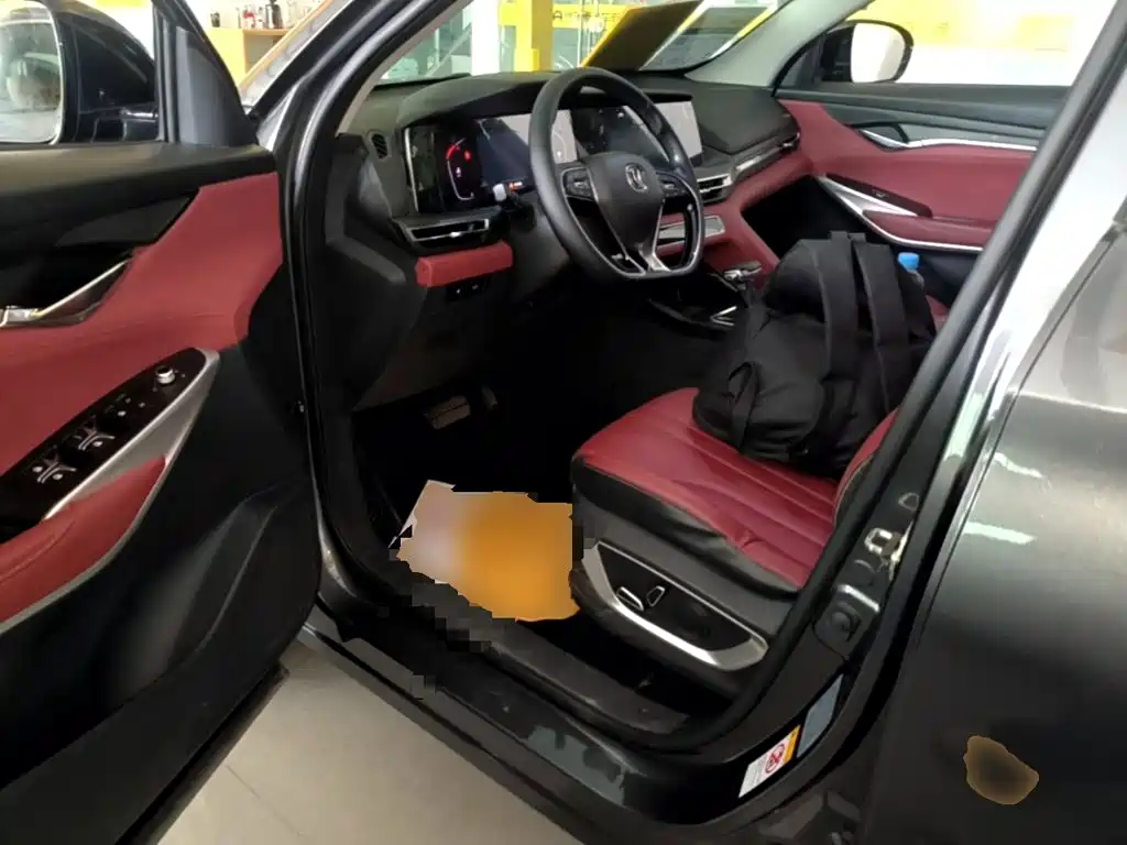 Changan CS75PLUS 2020 — фото 16