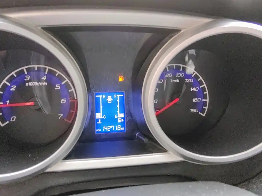 Changan Uno S 2015 — фото 14