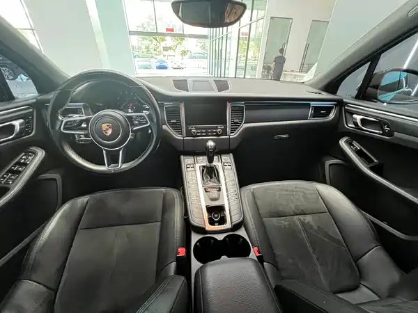 Porsche Macan 2018