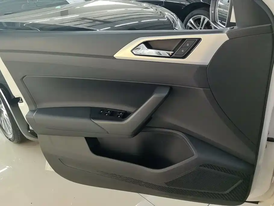 Volkswagen Polo 2022