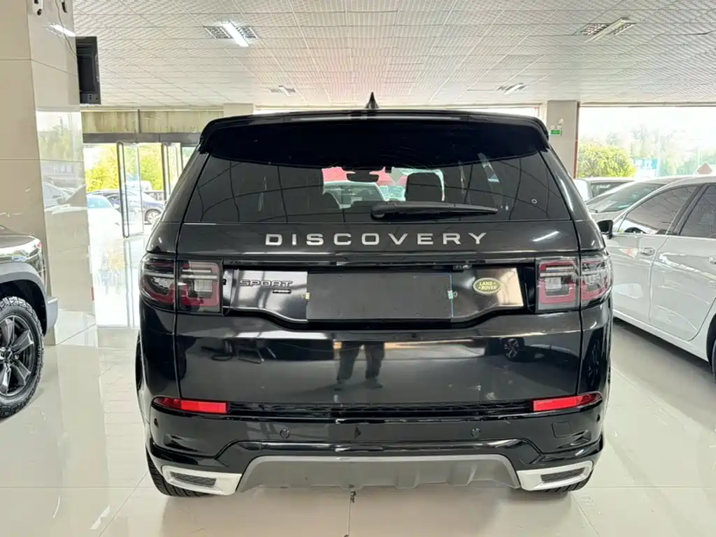 Land Rover Discovery Sport 2022 — фото 24