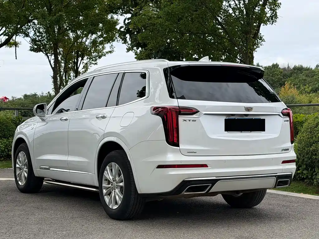 Cadillac XT6 2021 — фото 6
