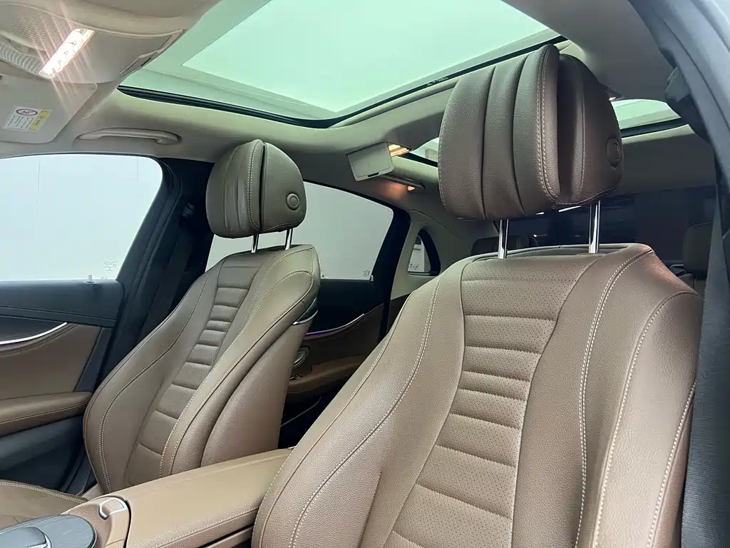 Mercedes-Benz E-Class 2020 — фото 11