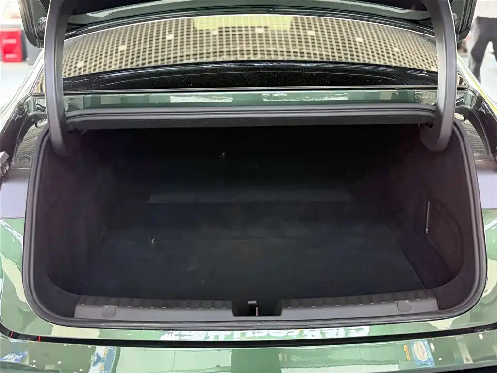 Geely Galaxy Starshine 8 2025 — фото 11