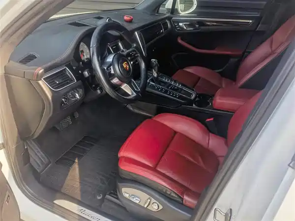 Porsche Macan 2014