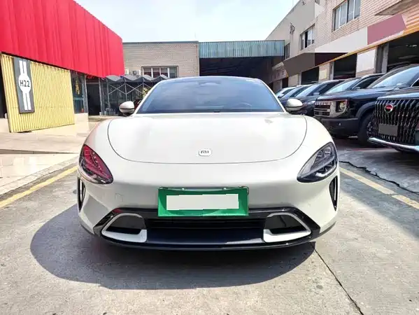Xiaomi SU7 2025
