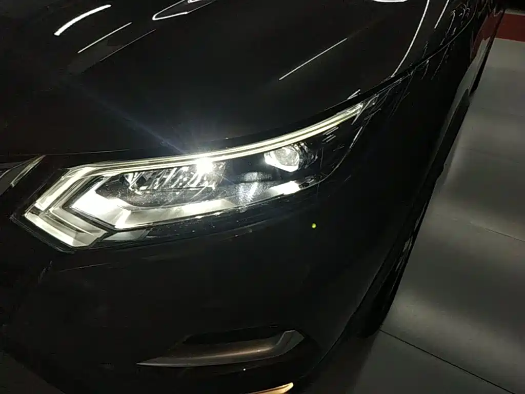 Nissan Qashqai 2021 — фото 24