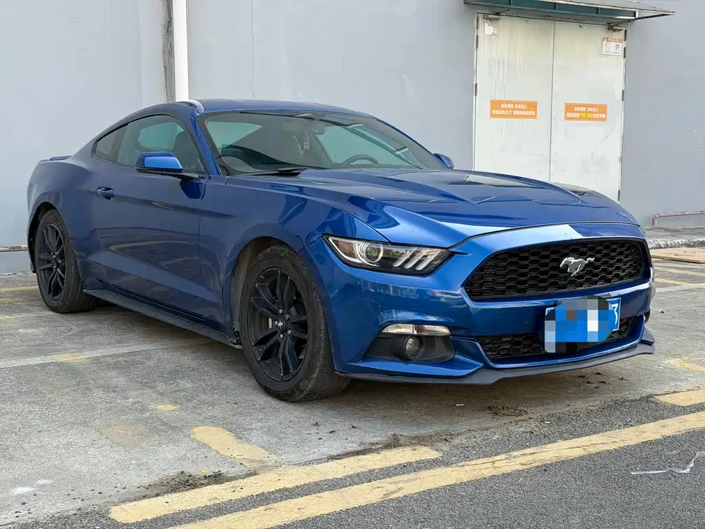 Ford Mustang 2017 — фото 4