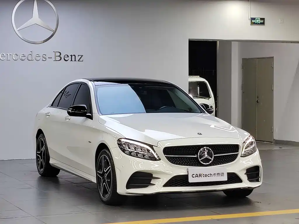 Mercedes-Benz C-Class 2021 — фото 2