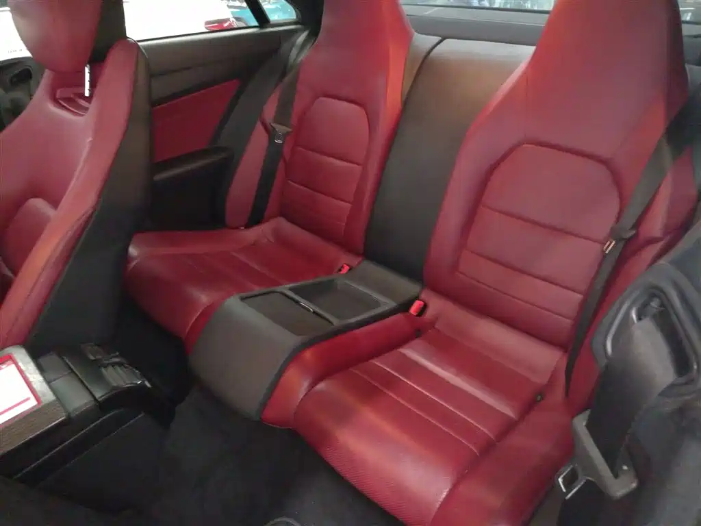 Mercedes-Benz E-Class 2015 — фото 17
