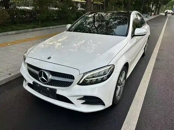Mercedes-Benz C-Class 2019