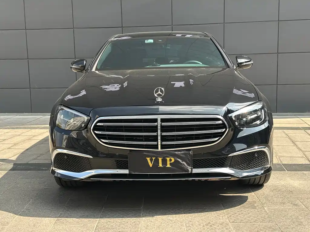 Mercedes-Benz E-Class 2023 — фото 2