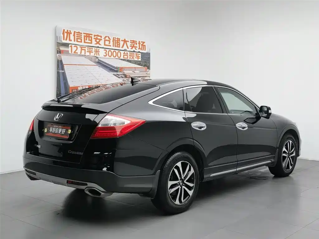 Honda Crosstour 2016