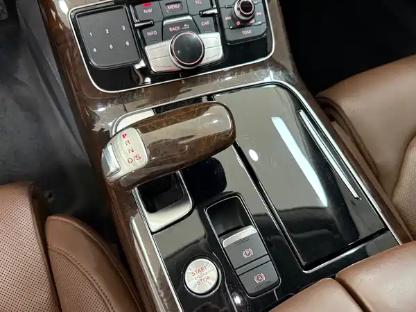 Audi A8 2016