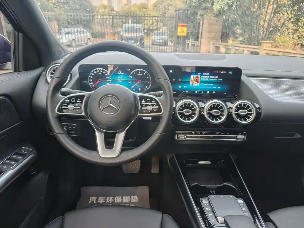 Mercedes-Benz GLA 2021 — фото 9