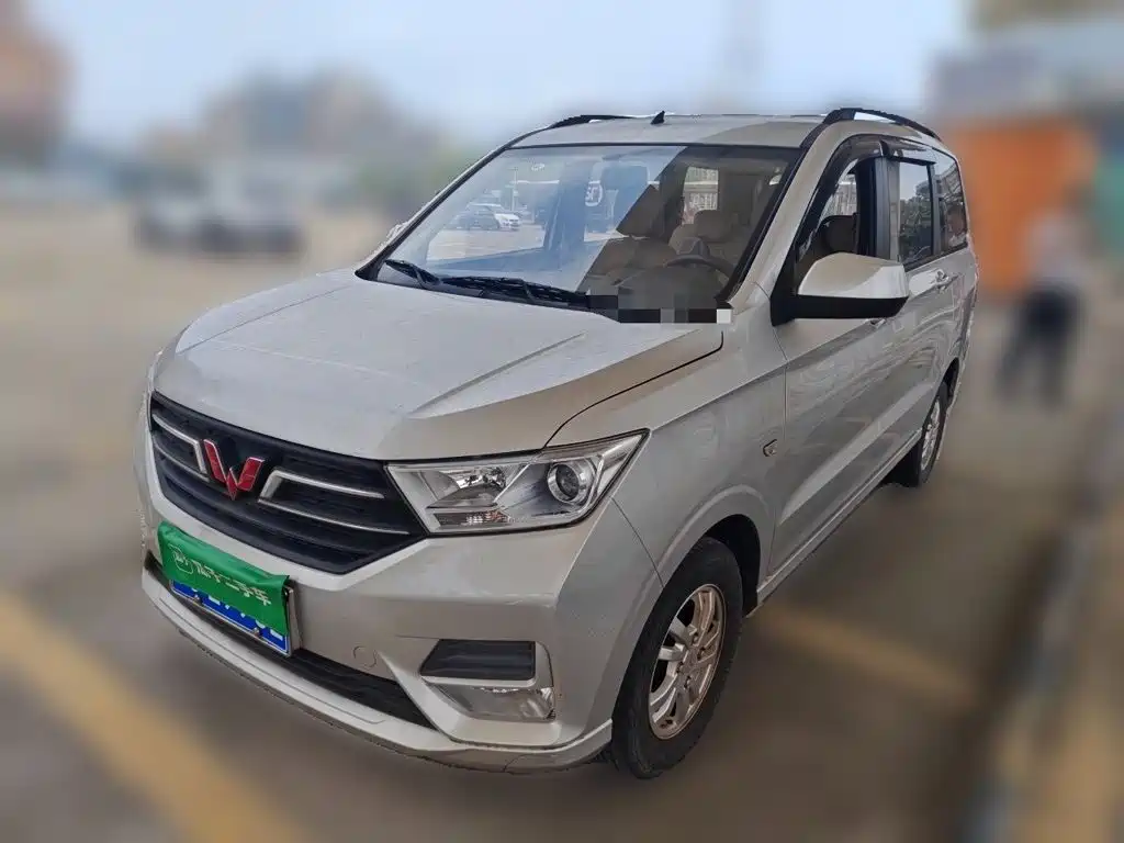 Wuling Hongguang 2022 — фото 2