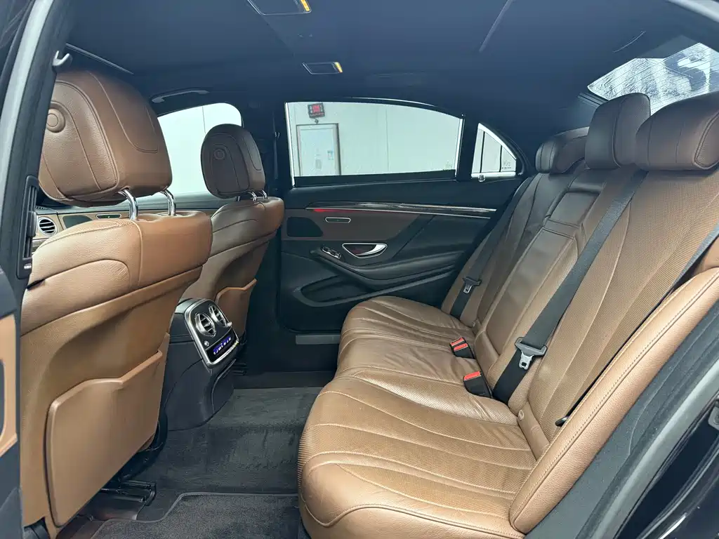 Mercedes-Benz S-Class 2015