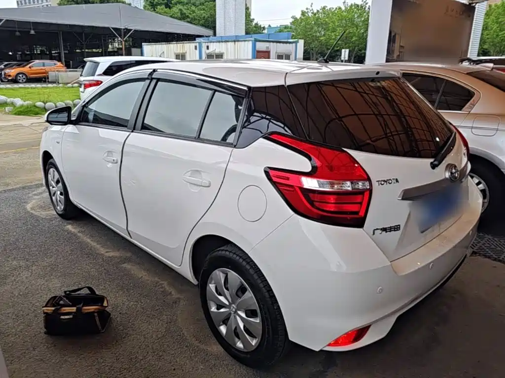 Toyota Yaris L 2020