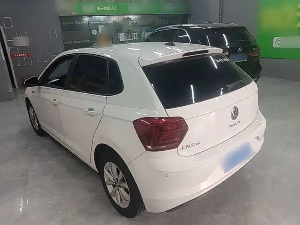 Volkswagen Polo 2021