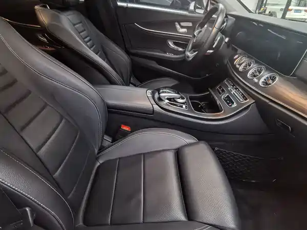 Mercedes-Benz E-Class 2018