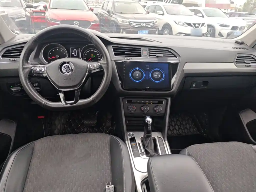 Volkswagen Tiguan L 2019 — фото 7