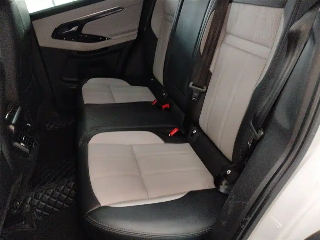 Land Rover Evoque 2021 — фото 14