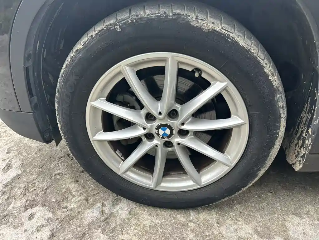 BMW X1 2019 — фото 11