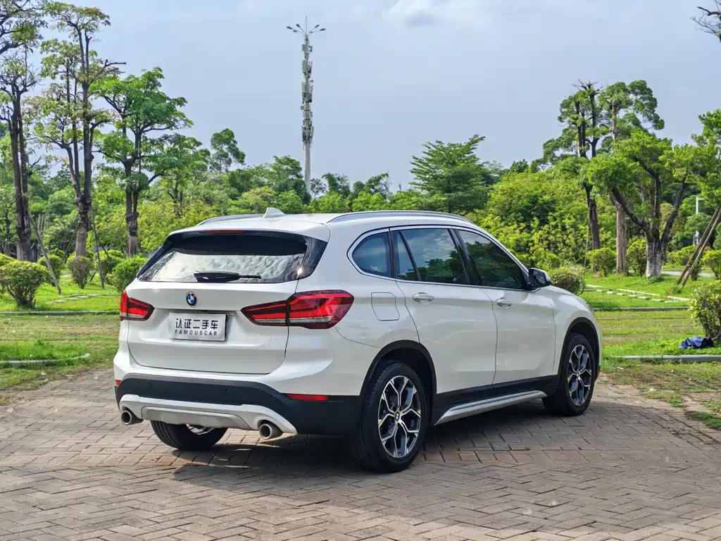 BMW X1 2020 — фото 4