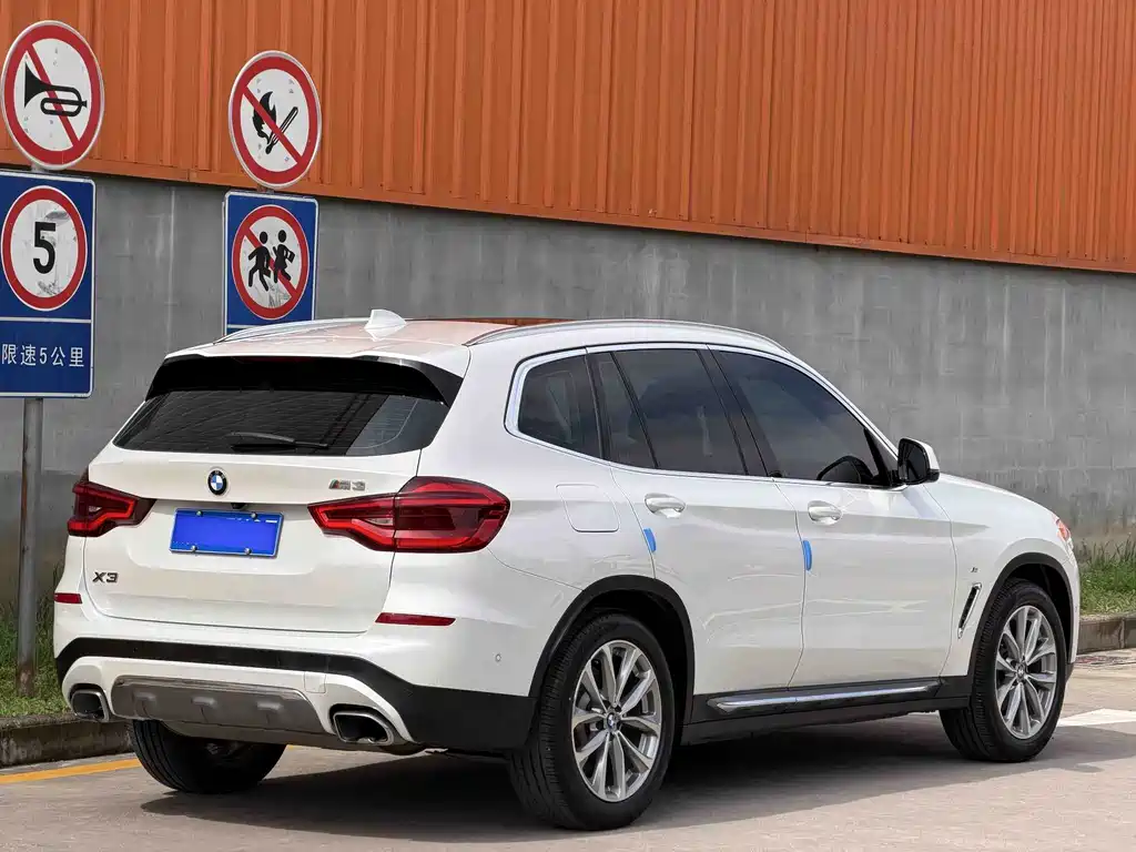 BMW X3 2019 — фото 16