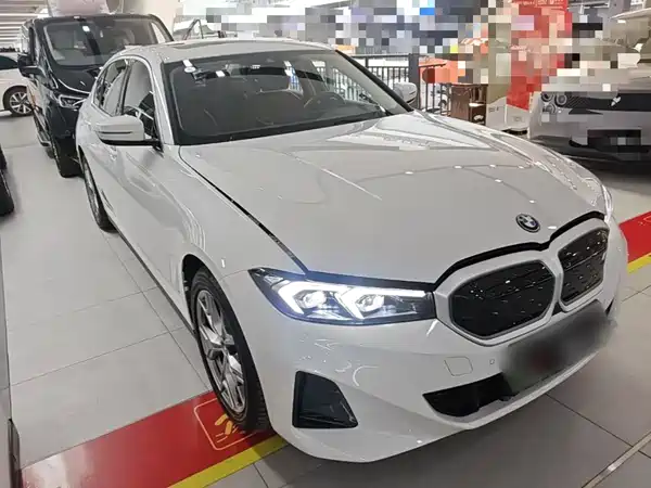 BMW i3 2024