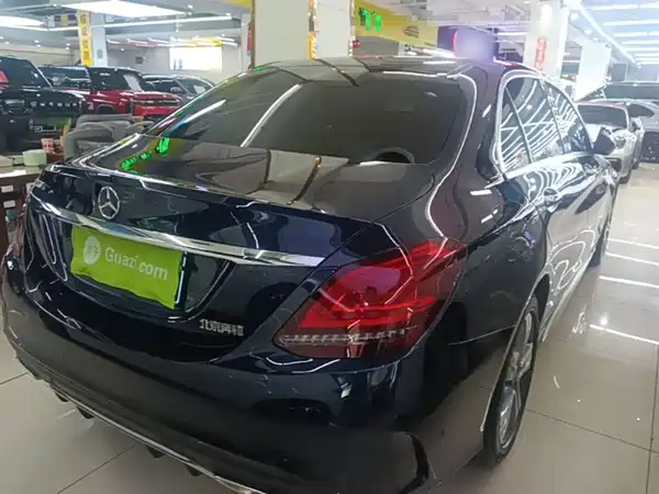 Mercedes-Benz C-Class 2020