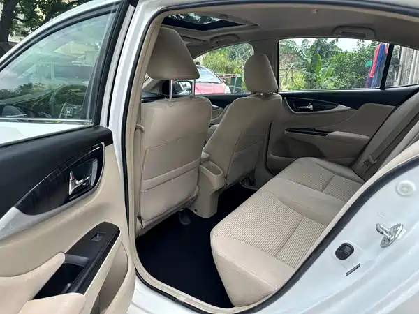 Honda Crider 2015