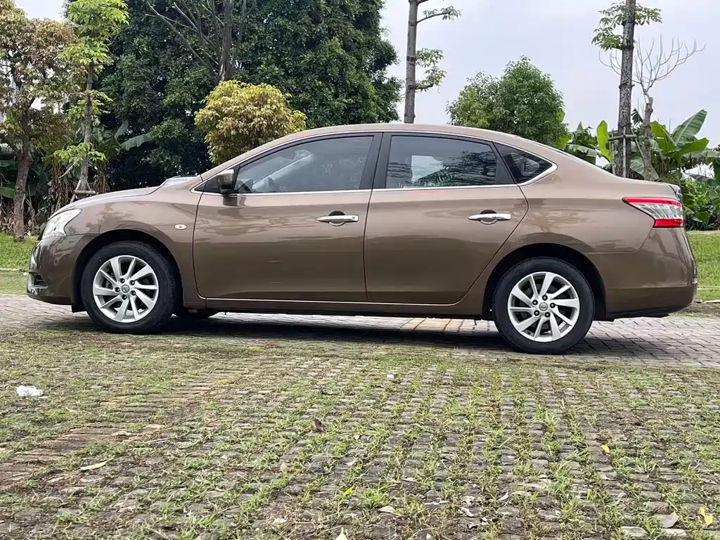 Nissan Sylphy 2013 — фото 8