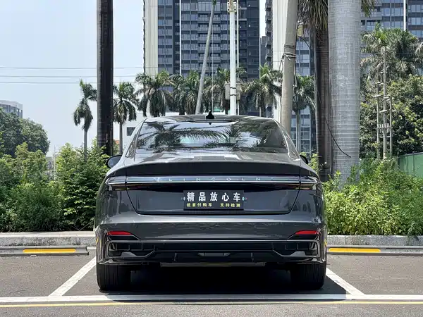 Lincoln Z 2023