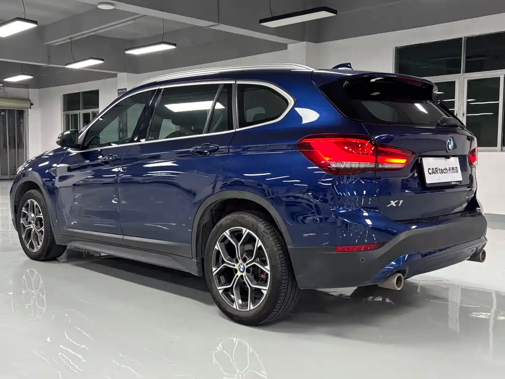 BMW X1 2020 — фото 4