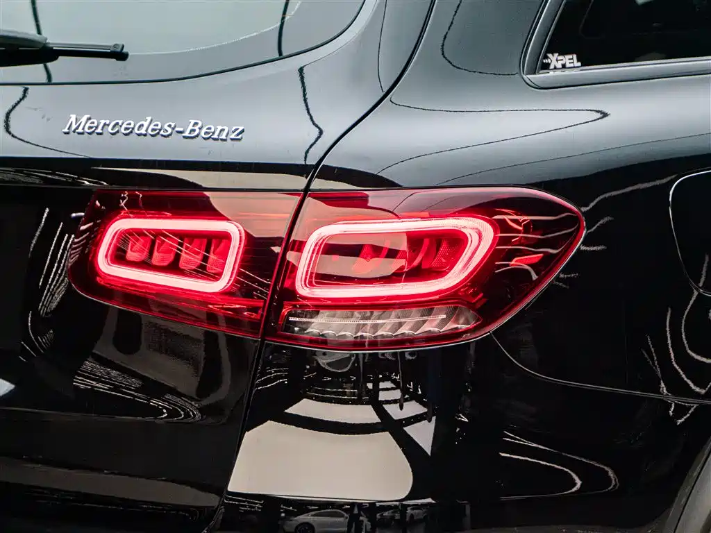 Mercedes-Benz GLC AMG 2023 — фото 13